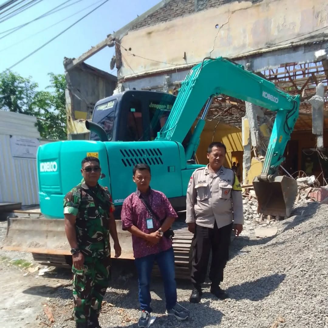 Pembangunan Rumah Makan